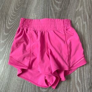 Lululemon Hotty Hot High-Rise Short 2.5"